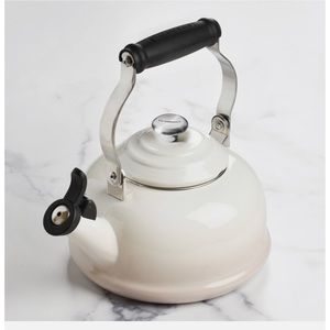 BRAND NEW Le Creuset Whistling Tea Kettle